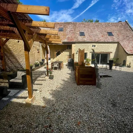 Le Pressoir D'elise Domaine De Valmeray Vakantiehuis Airan