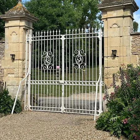 Vakantiehuis Le Pressoir D'elise Domaine De Valmeray