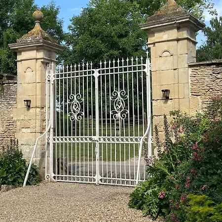 Le Pressoir D'elise Domaine De Valmeray Airan