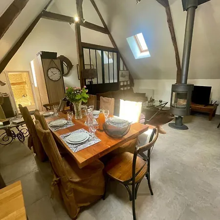 Le Pressoir D'elise Domaine De Valmeray Airan