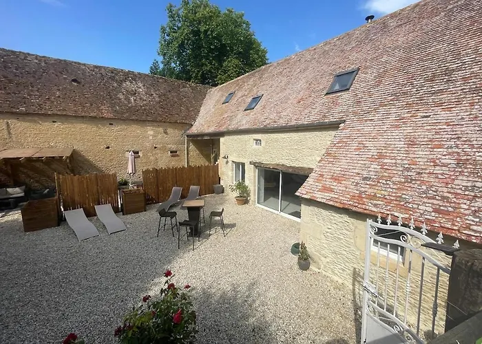 Le Pressoir D'elise Domaine De Valmeray Dom wakacyjny *