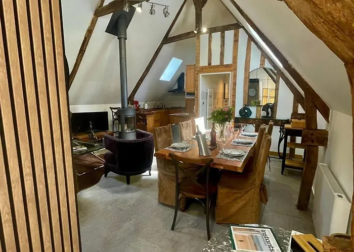 Le Pressoir D'elise Domaine De Valmeray Airan