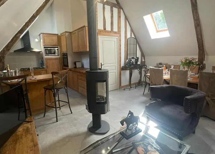 Le Pressoir D'elise Domaine De Valmeray Airan